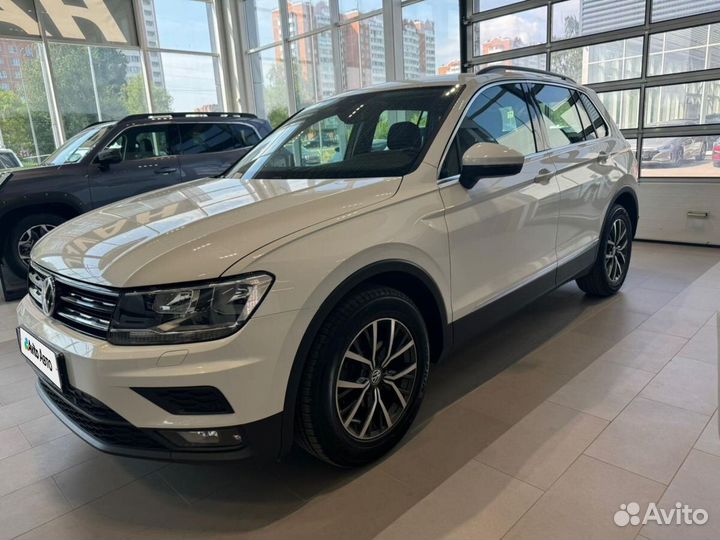 Volkswagen Tiguan 2.0 AMT, 2017, 45 180 км