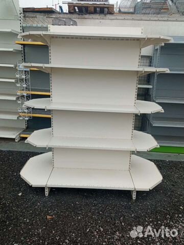 Островной стеллаж