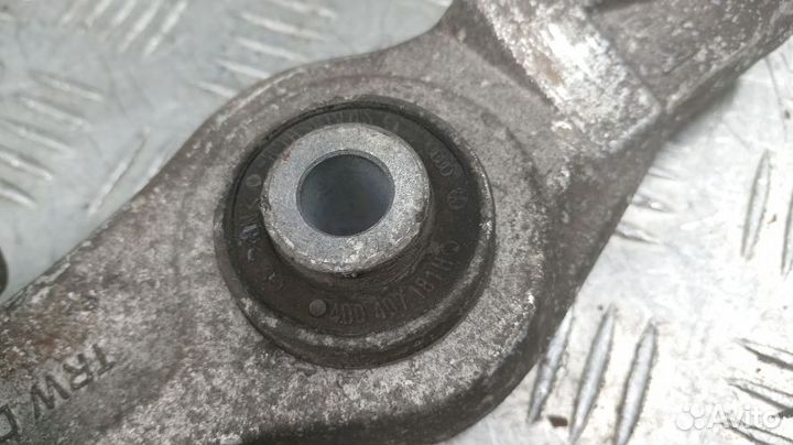 Рычаг Volkswagen Passat Передний Нижний