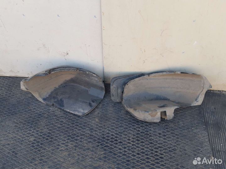 Локер подкрыльник задний Фиат Альбеа