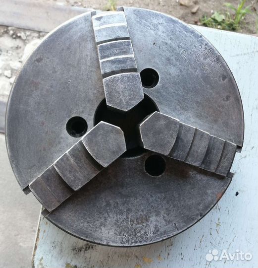 Токарный патрон