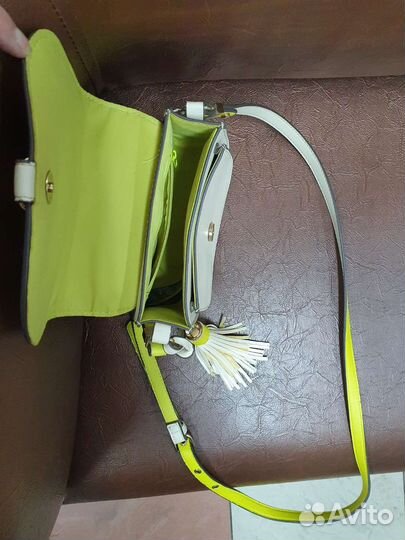 Новая женская сумка через плечо