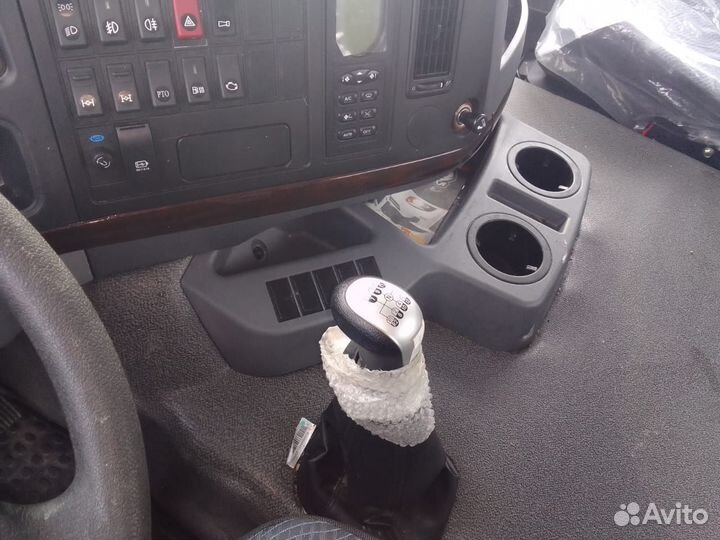 Автобетоносмеситель Howo HW76, 2024