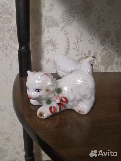 Статуэтки фарфор
