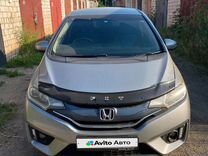 Honda Fit 1.3 CVT, 2014, 227 000 км, с пробегом, цена 900 000 руб.