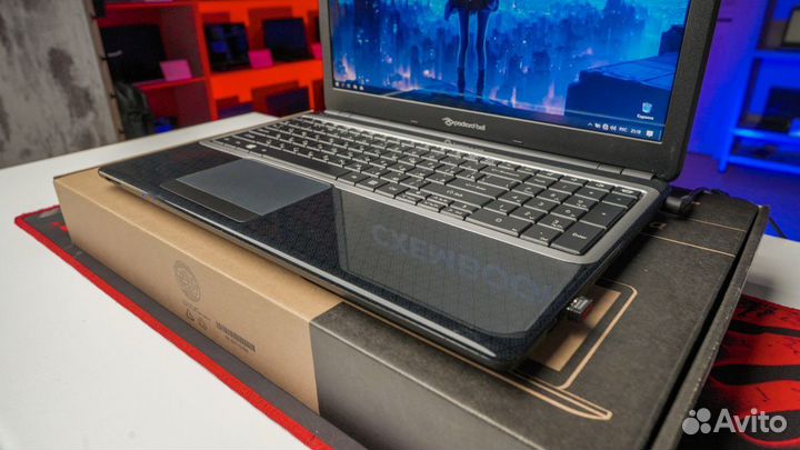 Ноутбук Acer : 16гб, SSD 256, гарантия