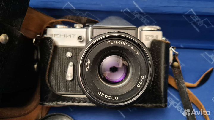 Фотоаппарат Зенит. Объектив гелиос-44м. СССР