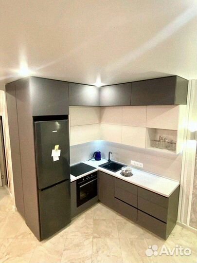 Кухни на заказ / Угловая кухня