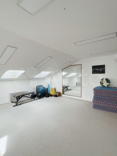 Свободного назначения, 100 м²