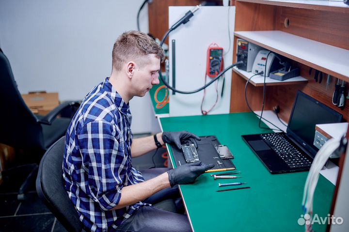 Замена стекла дисплея iPhone качественно гарантия