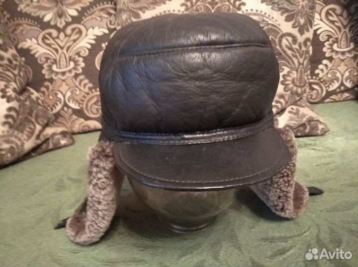 Мужская зимняя кепка из кожи