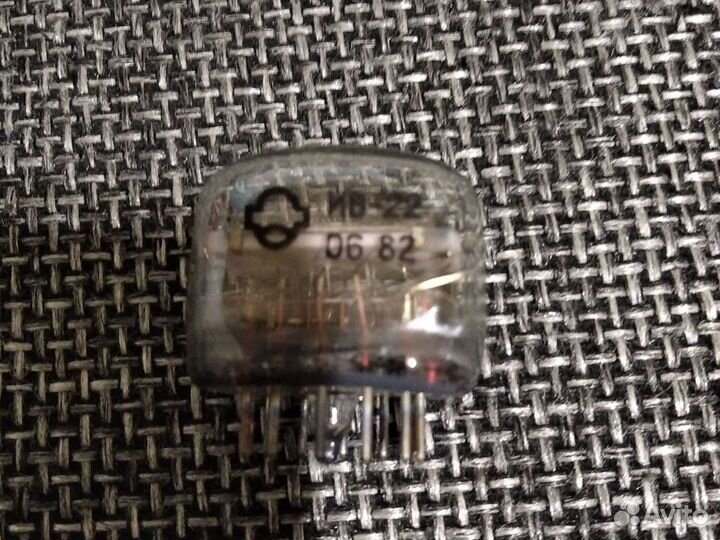 Индикаторные лампы ив-12 и ив-22