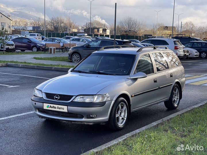 Opel Vectra 2.0 МТ, 1998, 474 000 км