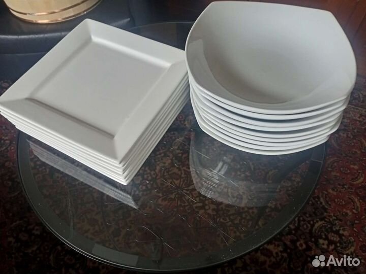 Тарелки фарфоровые