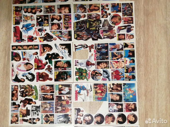 Наклейки, старбуки и автограммкарты из немецкого B