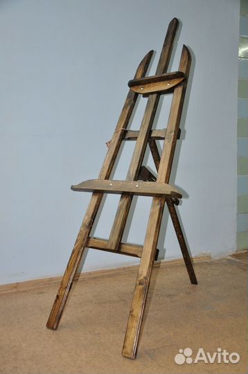 Мольберты ученические и профессиональные