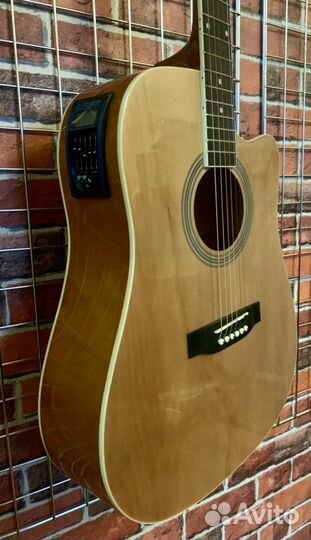 Электроакустическая Гитара