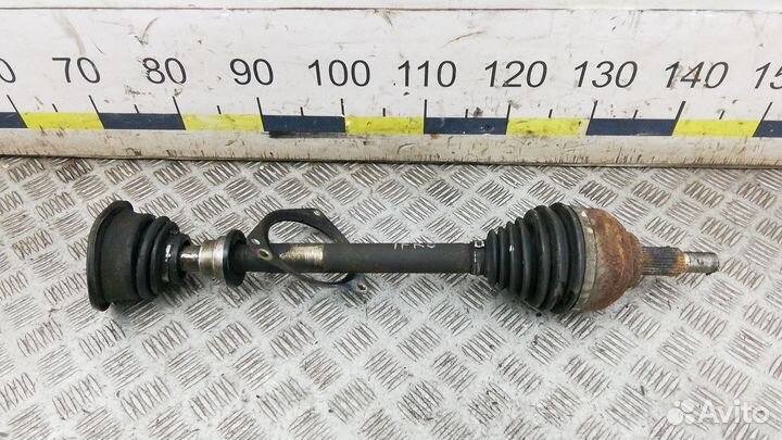 Полуось передняя левая (приводной вал, шрус)