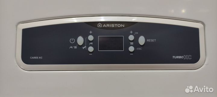 Котёл газовый Ariston Cares хс 24 FF