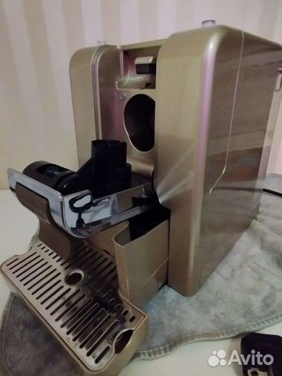 Капсульная кофемашина zespresso