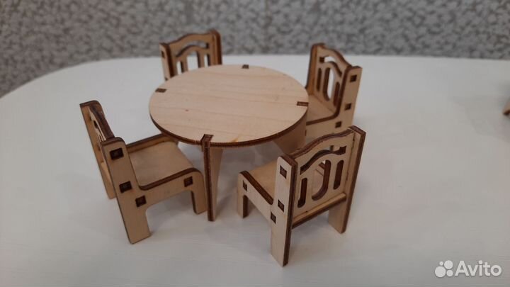 Игрушечная мебель