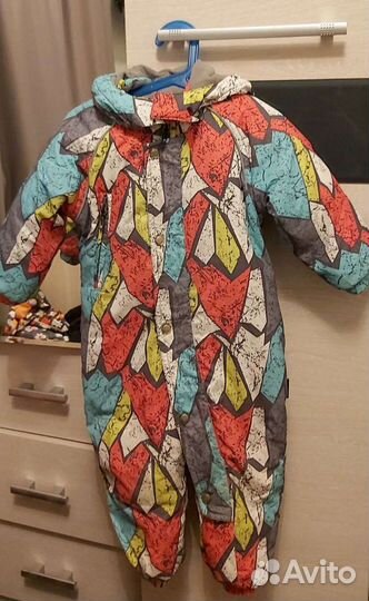 Зимний комбинезон для девочки