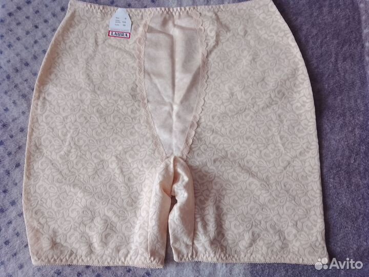 Кружевные трусики-шортики женские