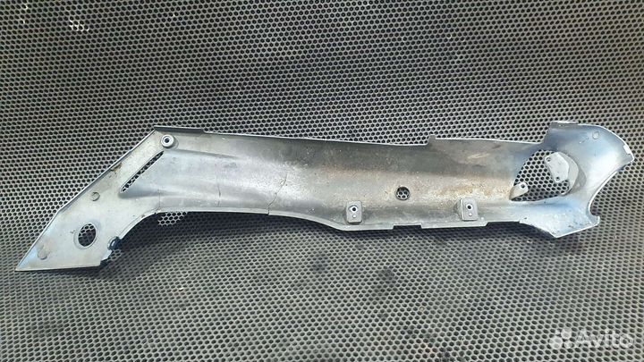 Задние боковые обшивки Kawasaki ZZR600