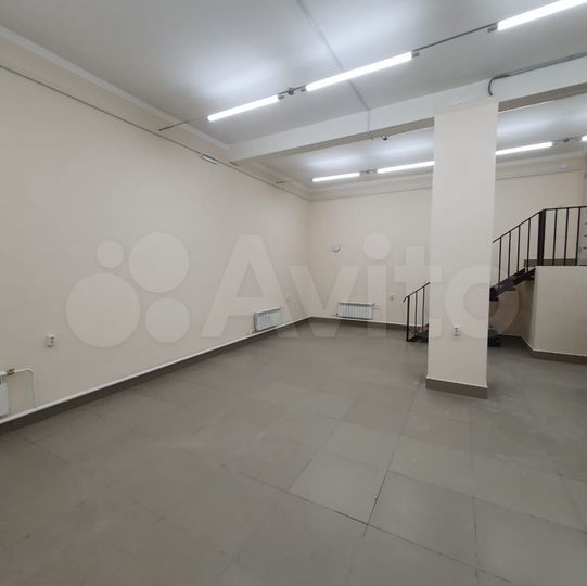 Свободного назначения, 70 м²