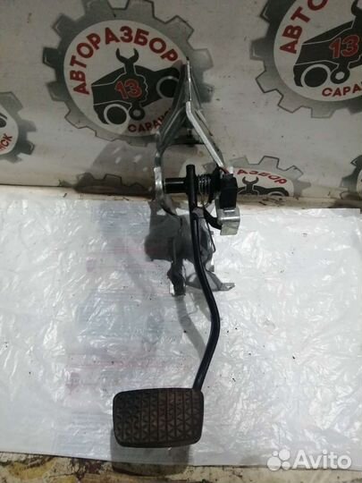 Педаль тормоза Opel Astra H, АКПП