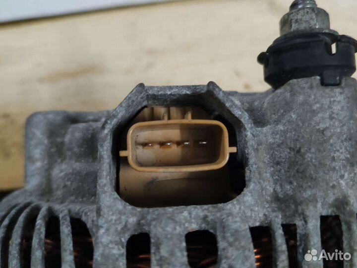 Генератор Mitsubishi 1800A053