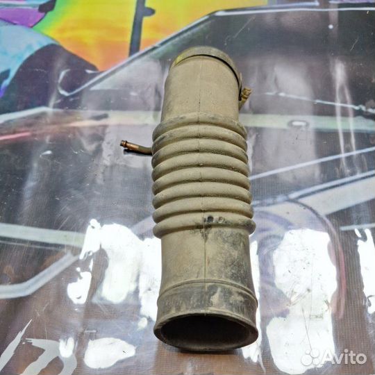 Патрубок воздушного фильтра Geely Mk седан MR479QA