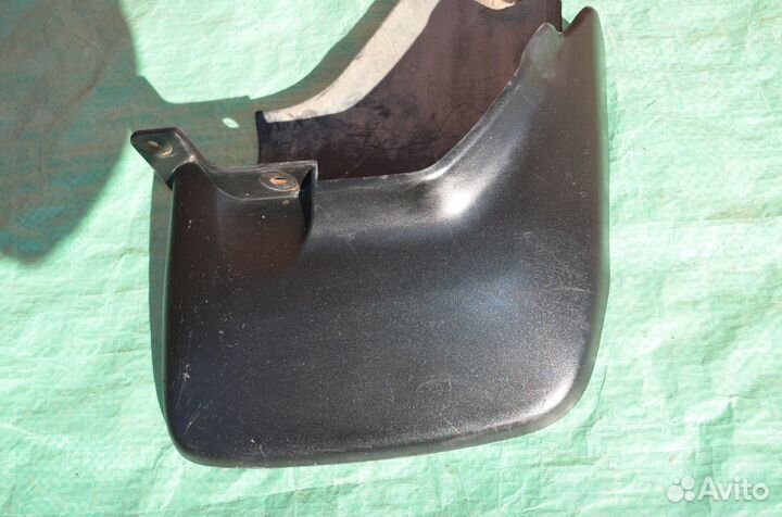 Lexus Rx 4 Брызговик задний правый