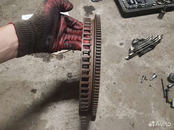 Маховик Nissan Renault K4M АКПП