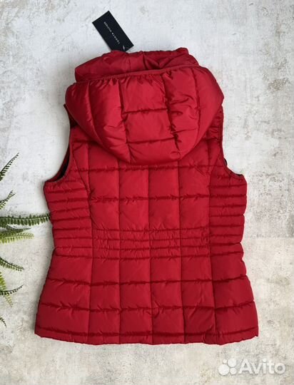 Жилетка Tommy Hilfiger новая