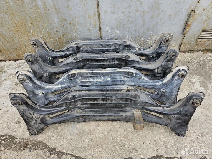 Балка задняя Toyota Camry 50 2011 - 2018