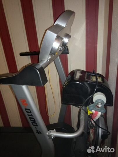 Беговая дорожка электрическая