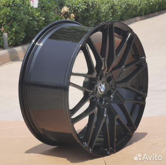 Кованые диски R22