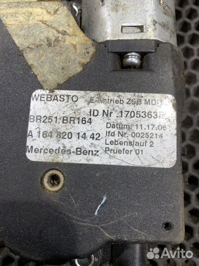 Моторчик люка ML 164 GL W164 Mercedes A1648201442
