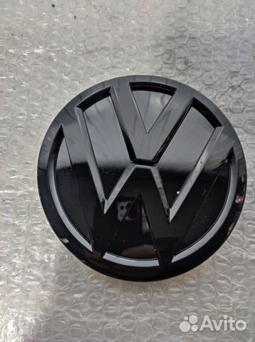 Эмблема решетки радиатора VW Polo-14-19г