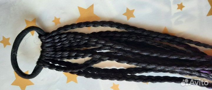 Новая резинка для волос с разноцветными косичками