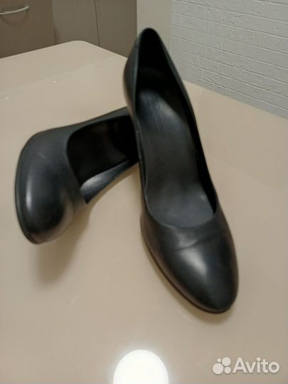 Туфли женские Ecco 40 размера