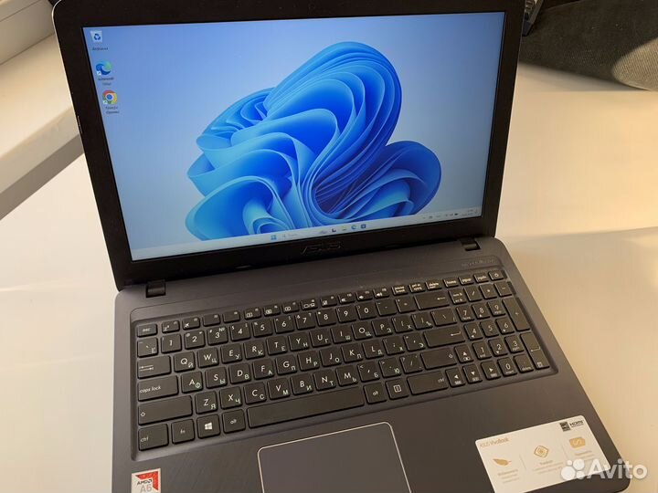 Ноутбук asus VivoBook 15.6