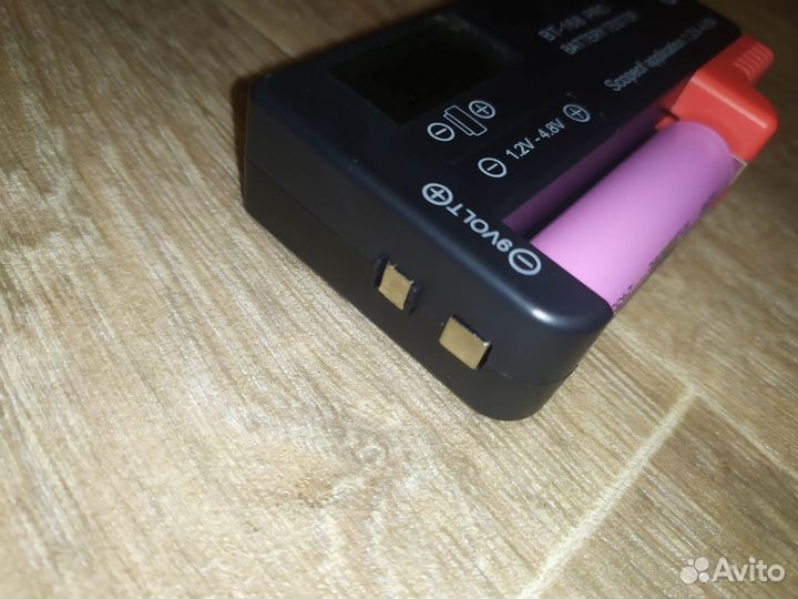 Анализатор проверки работоспособности батареек