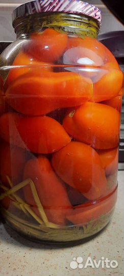 Помидоры и огурцы в засолке,лечо