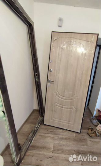 Дверь входная металлическая