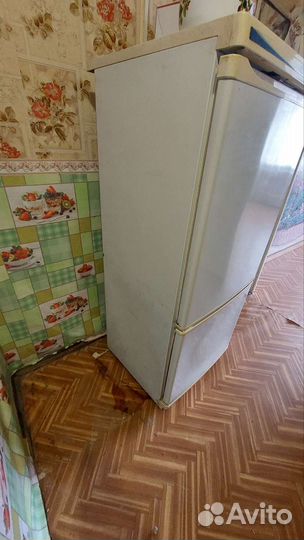 Холодильник бу