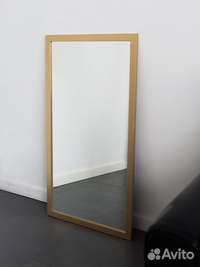 Зеркало настенное декоративное в раме Pineta