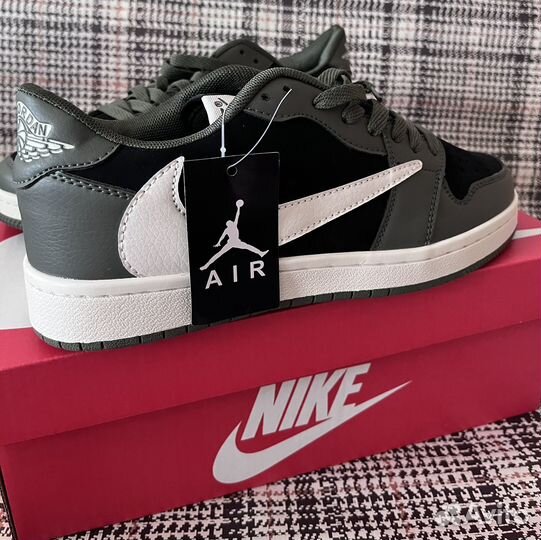 Кроссовки nike air jordan 1 low travis scott