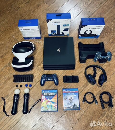 Sony playstation 4 и VR шлем